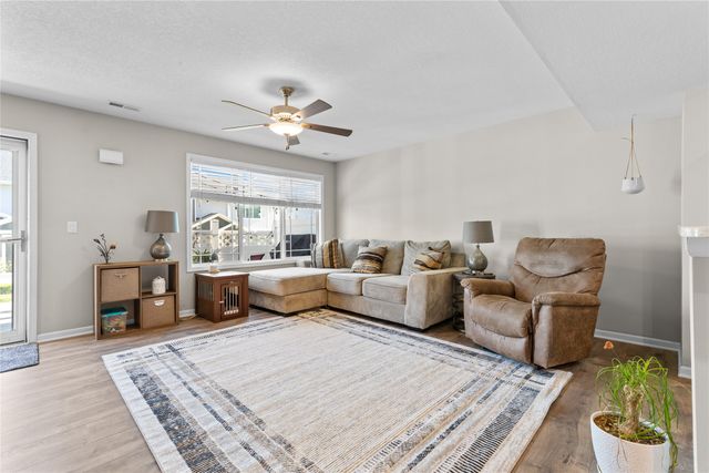 1058 NE 57th Lane, Ankeny, IA 50021