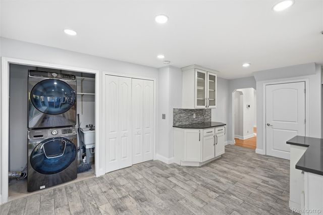 601 S Lafayette Street, Dearborn, MI 48124