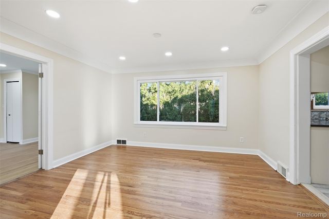 601 S Lafayette Street, Dearborn, MI 48124