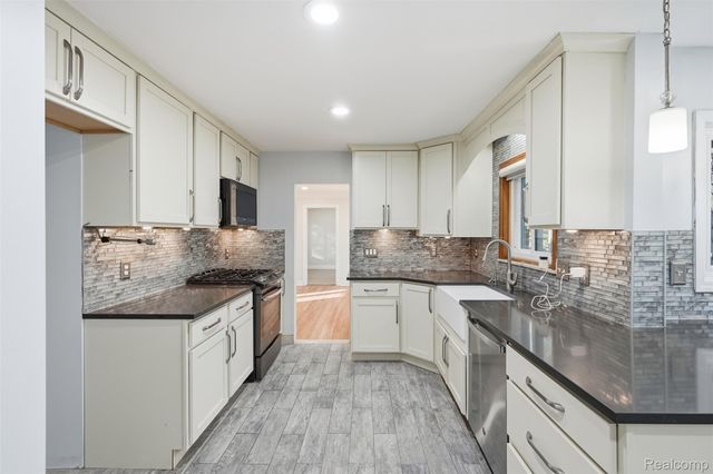 601 S Lafayette Street, Dearborn, MI 48124