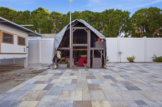 6820 LARCHMONT AVENUE, New Port Richey, FL 34653