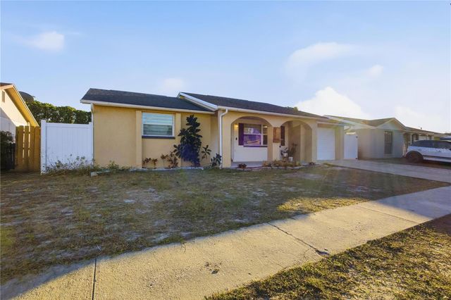 6820 LARCHMONT AVENUE, New Port Richey, FL 34653