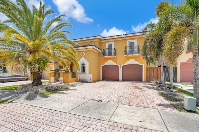 15664 SW 12th Ter, Miami, FL 33194