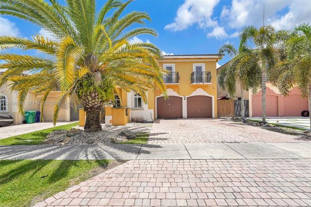 15664 SW 12th Ter, Miami, FL 33194