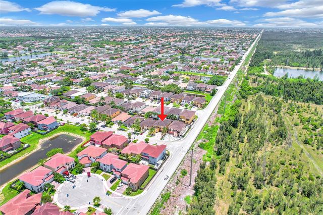 15664 SW 12th Ter, Miami, FL 33194