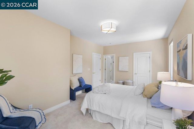 20 Monte Crest Ct, Walnut Creek, CA 94595