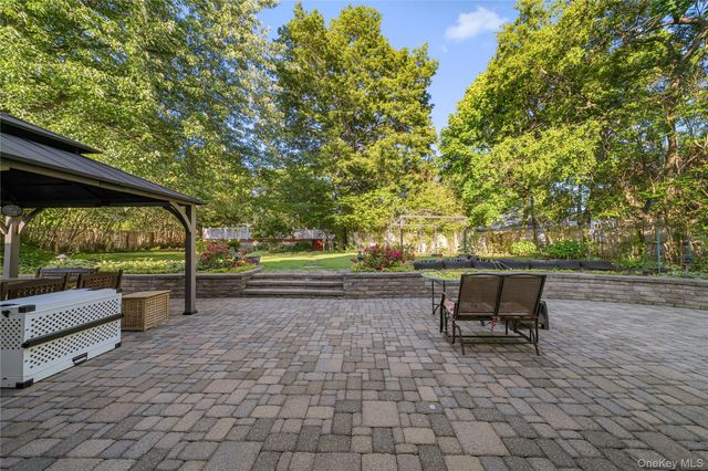 53 Jarvin Road, Port Jefferson Station, NY 11776