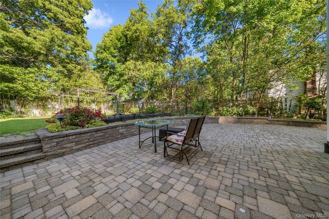 53 Jarvin Road, Port Jefferson Station, NY 11776