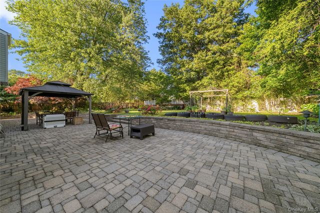 53 Jarvin Road, Port Jefferson Station, NY 11776