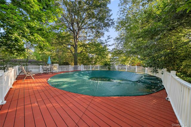 53 Jarvin Road, Port Jefferson Station, NY 11776