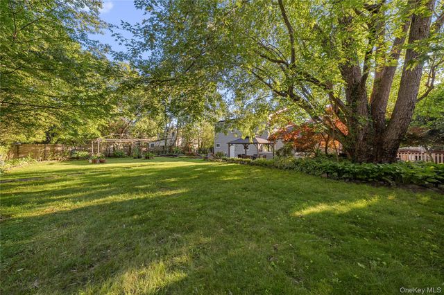 53 Jarvin Road, Port Jefferson Station, NY 11776
