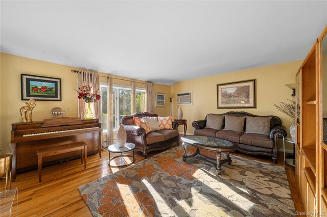 53 Jarvin Road, Port Jefferson Station, NY 11776