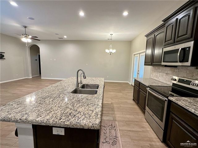 5400 Escondido Pass, Mcallen, TX 78504