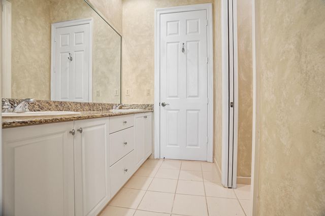 3483 Collonade Drive, Wellington, FL 33449