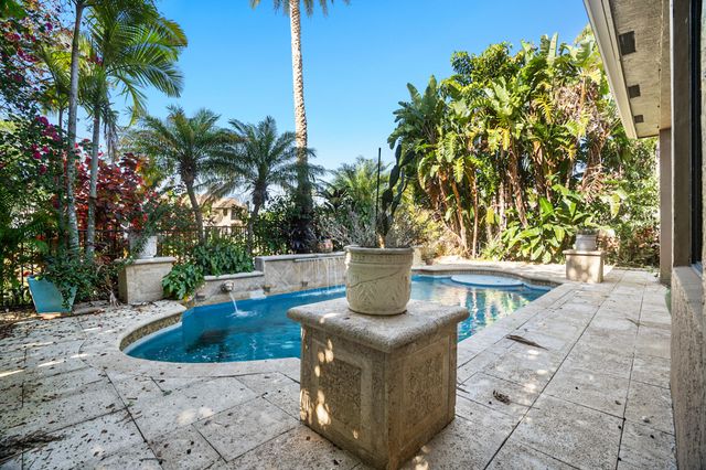 3483 Collonade Drive, Wellington, FL 33449