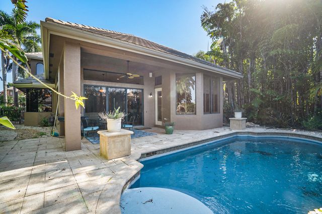 3483 Collonade Drive, Wellington, FL 33449