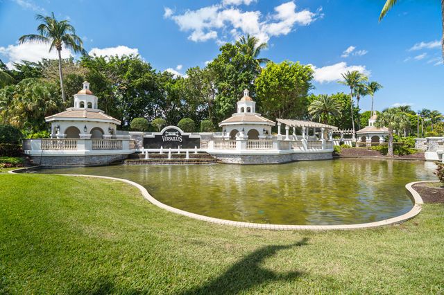 3483 Collonade Drive, Wellington, FL 33449