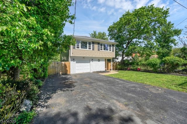 5 Davis Ave, Franklin Twp., NJ 08873