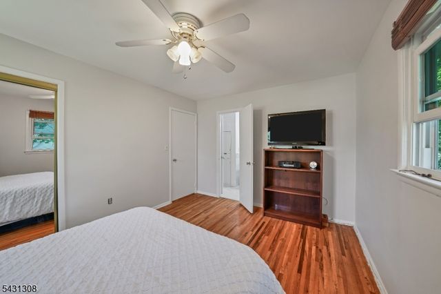 5 Davis Ave, Franklin Twp., NJ 08873