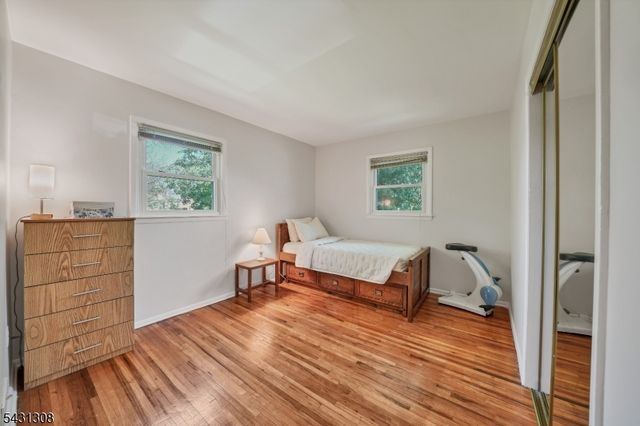 5 Davis Ave, Franklin Twp., NJ 08873