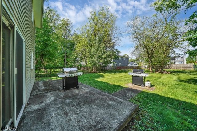 5 Davis Ave, Franklin Twp., NJ 08873