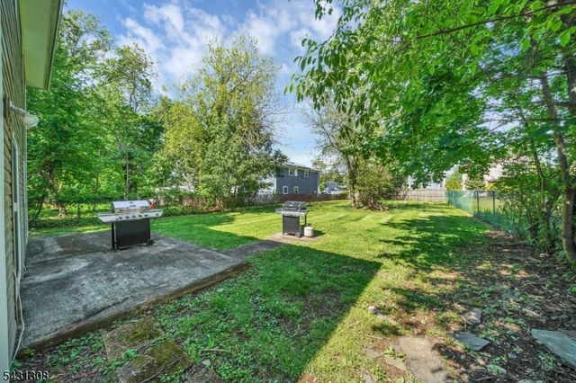 5 Davis Ave, Franklin Twp., NJ 08873