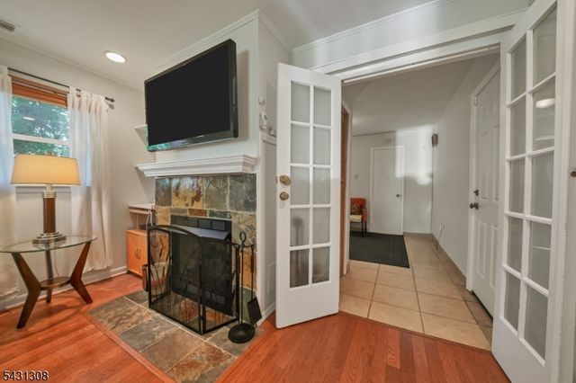 5 Davis Ave, Franklin Twp., NJ 08873
