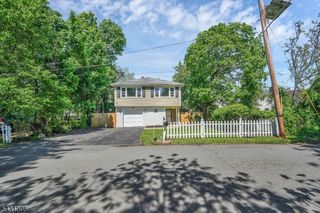 5 Davis Ave, Franklin Twp., NJ 08873