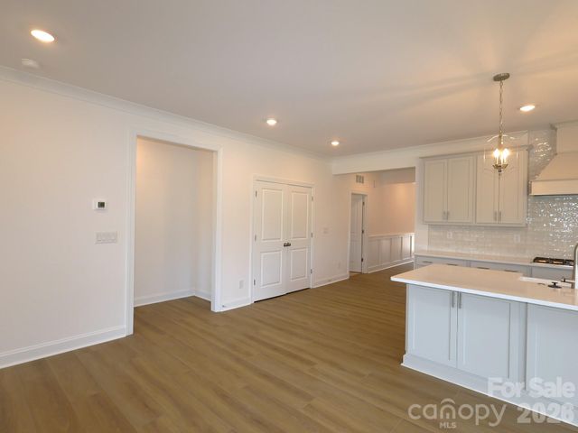 7120 Helmans Drive, Huntersville, NC 28078