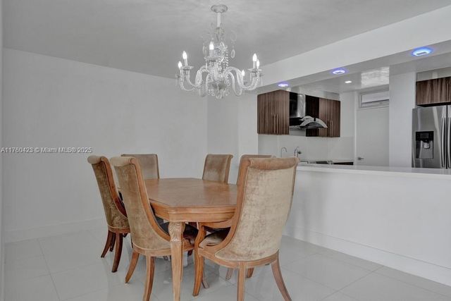 6450 Collins Ave 1204, Miami Beach, FL 33141