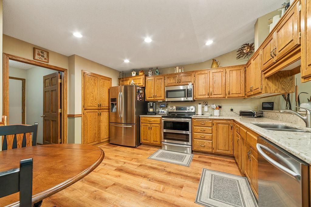 14346 Embassy Way, Apple Valley, MN 55124 — photo 2