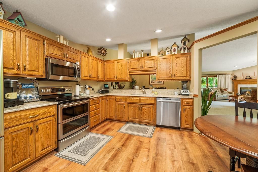 14346 Embassy Way, Apple Valley, MN 55124 — photo 3
