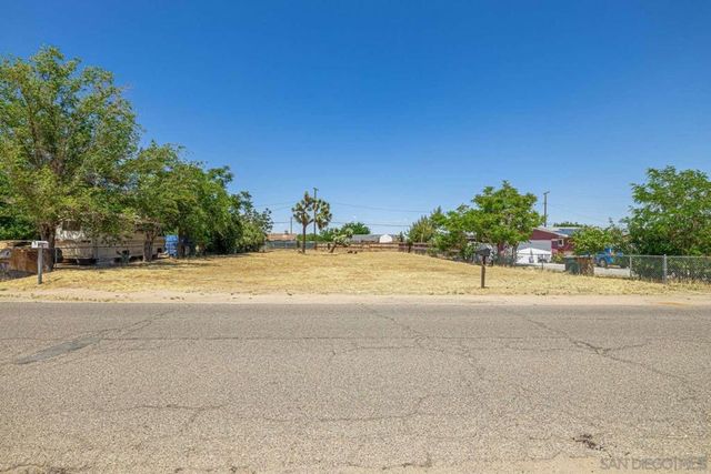 0 Vine ST, Hesperia, CA 92345