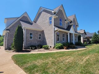 1497 Eden Rose Pl, Nolensville, TN 37135