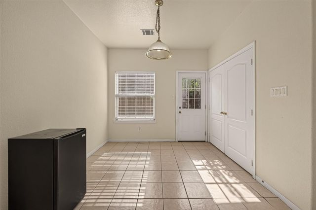 10106 Gil Jr Lane, Houston, TX 77075