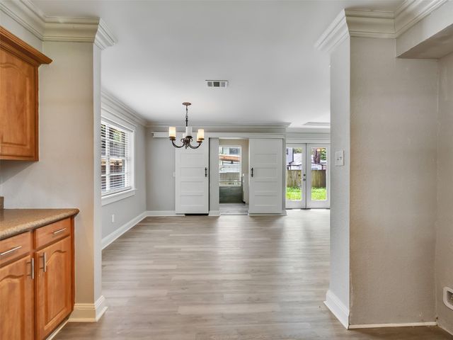 612 Orangewood Drive, Conroe, TX 77302