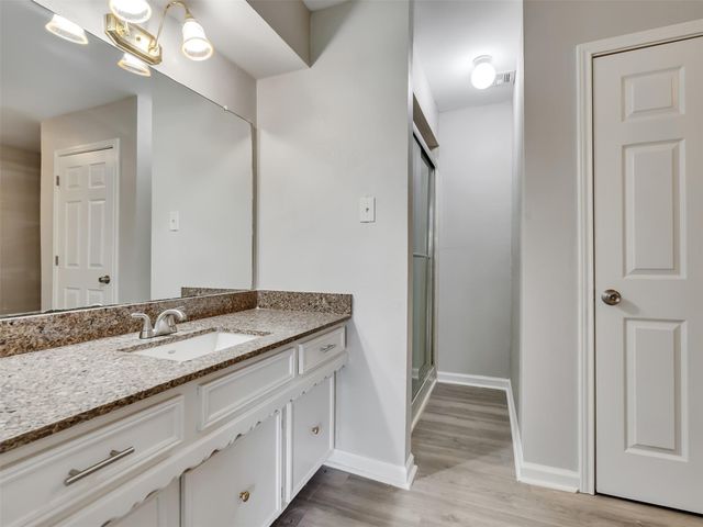 612 Orangewood Drive, Conroe, TX 77302