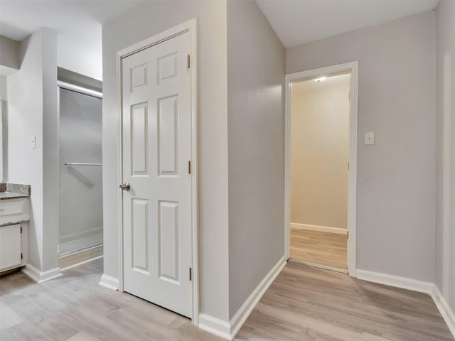 612 Orangewood Drive, Conroe, TX 77302
