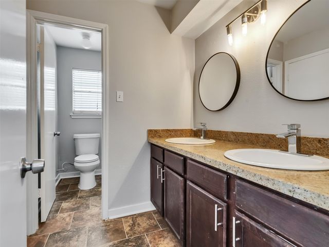 612 Orangewood Drive, Conroe, TX 77302