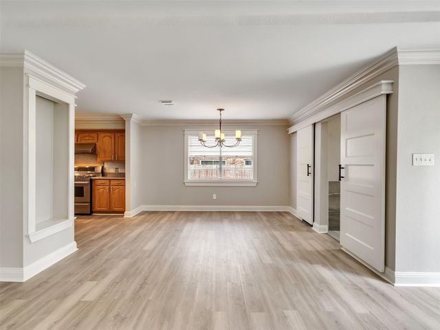612 Orangewood Drive, Conroe, TX 77302