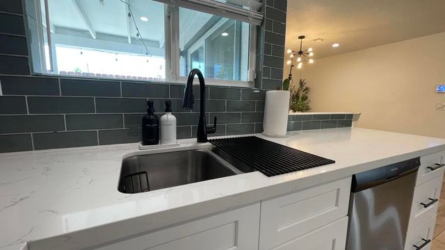 54200 Avenida Juarez, La Quinta, CA 92253