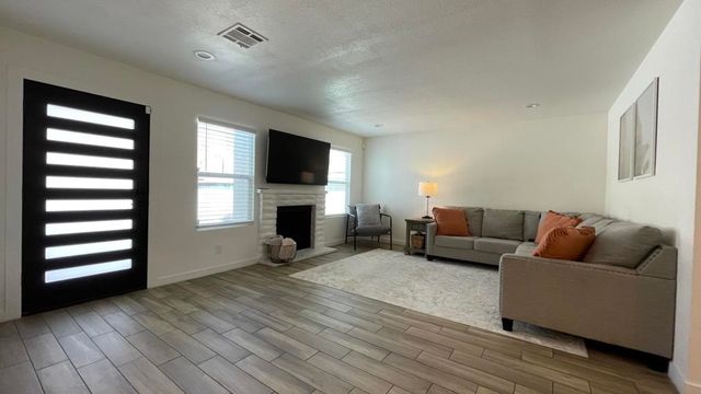 54200 Avenida Juarez, La Quinta, CA 92253