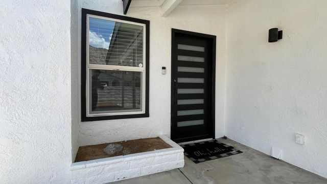 54200 Avenida Juarez, La Quinta, CA 92253