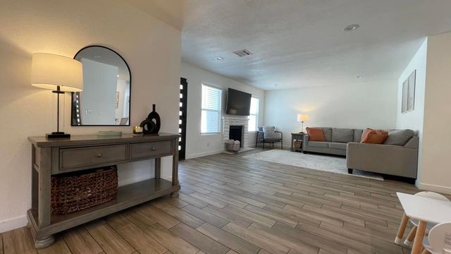 54200 Avenida Juarez, La Quinta, CA 92253