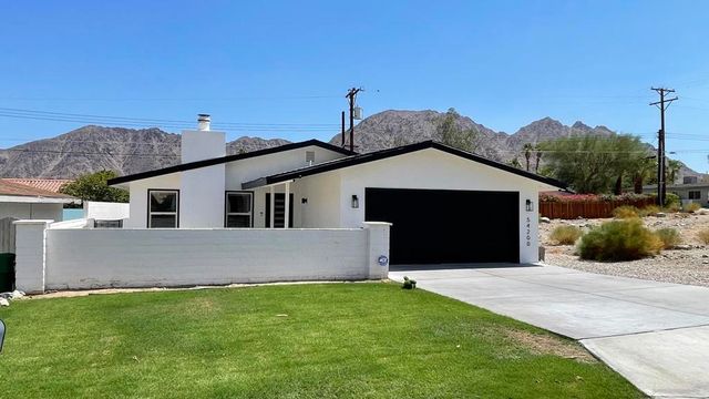 54200 Avenida Juarez, La Quinta, CA 92253