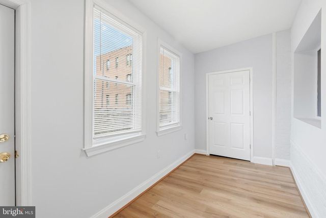 237 15TH ST SE, Washington, DC 20003