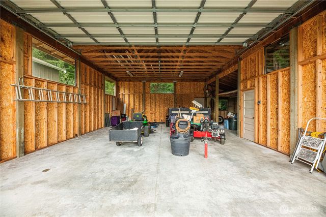 16028 94th Avenue NW, Stanwood, WA 98292