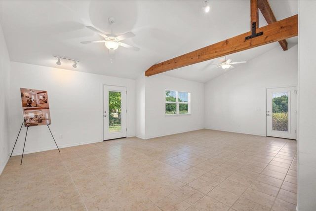 1405 Johnson ST, Marble Falls, TX 78654