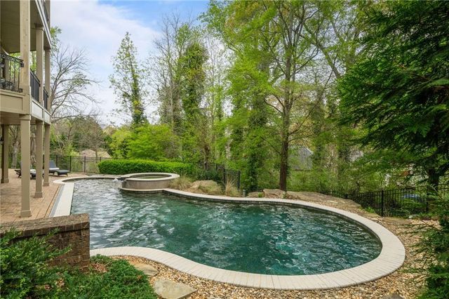 1950 Bennetts Point Drive, Marietta, GA 30068