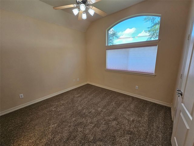 3218 Waters Edge Drive, Manvel, TX 77578